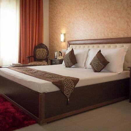 The Baghban Hotel & Resort, Baddi Exterior photo