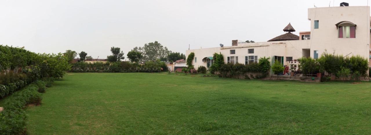 The Baghban Hotel & Resort, Baddi Exterior photo